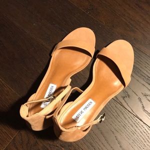 Steve Madden strappy leather block heel sandals